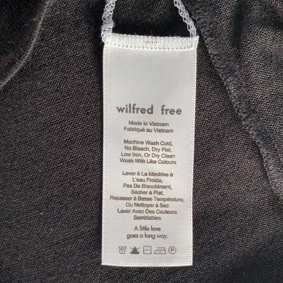 π€ Aritzia Wilfred Free boxy crop top - Picture 9 of 10